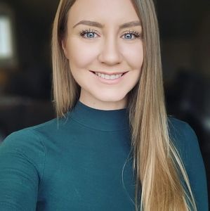 Meet your Posher, Kayleigh j